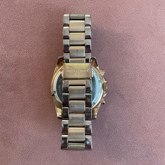 Michael Kors watch - Picture 4 of 4